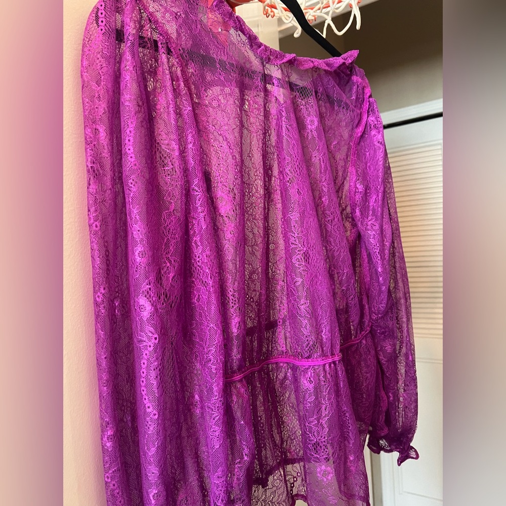 Pretty purple lace top